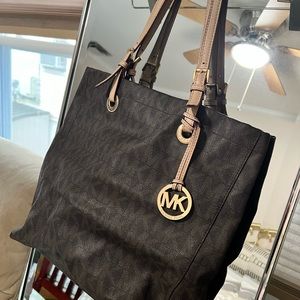 Michael Kors Shoulder bag
